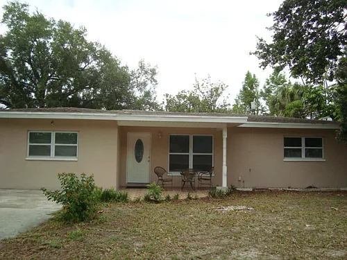 2234 Rose Ln Photo 1