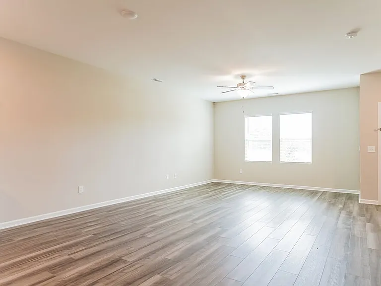636 Wendell Falls Pkwy — Photo 7