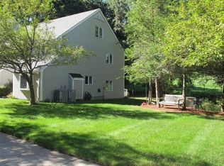 50 Undine Rd #2, Newton, MA 02458