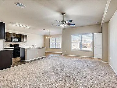 3 bed, 1478 sqft, $1,865 — Photo 3