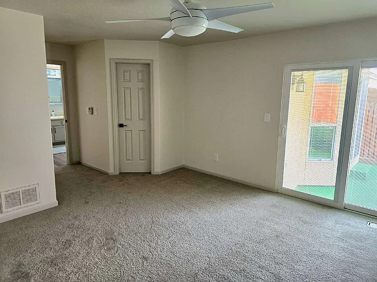 6425 Gilmore Grv — Photo 18