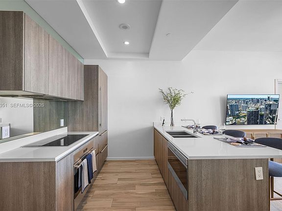 4th image of 801 S Miami Ave #5403