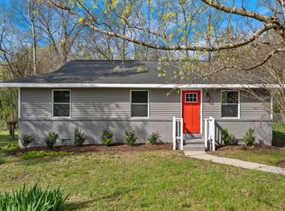 716 Lunar Dr, Raleigh, NC 27610