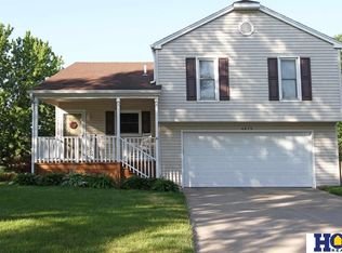 4815 Bunker Hill Rd, Lincoln, NE 68521