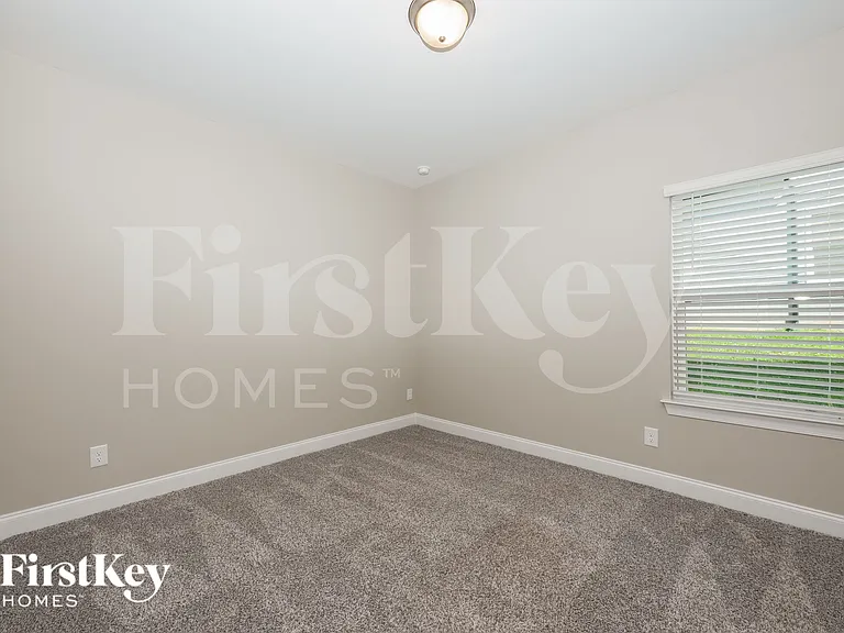 1451 Japonica Aly — Photo 14