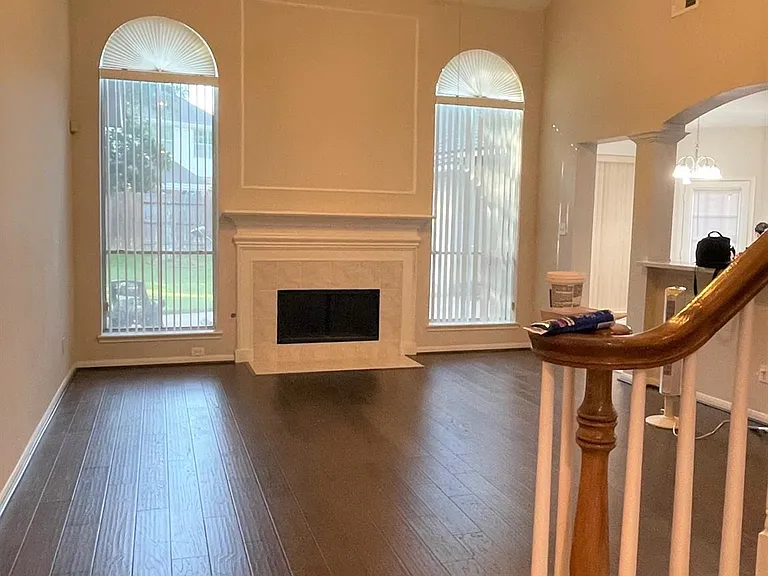 2218 Cypress Run Dr — Photo 3