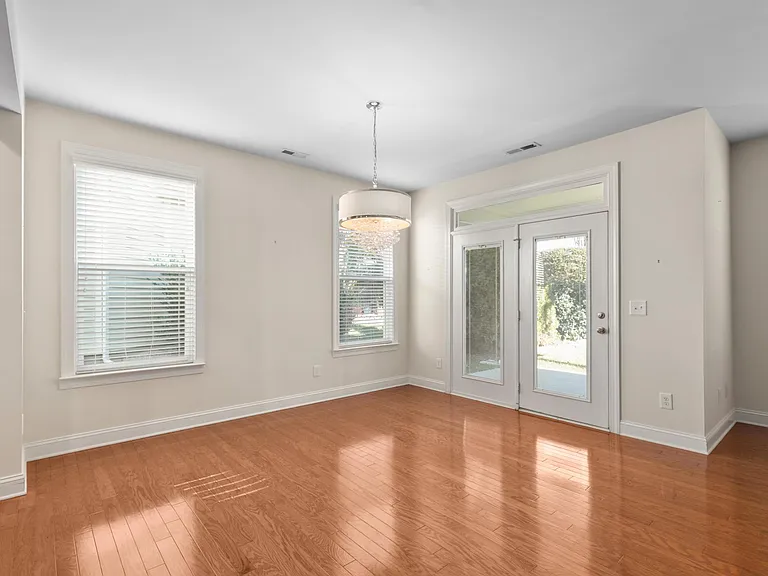 722 Pierside Dr — Photo 18