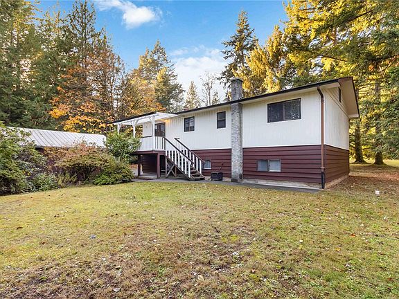 2nd image of 3384 Otter Point Rd