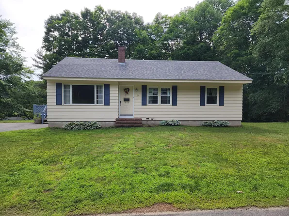 14 Jordan Avenue, Livermore Falls, ME 04254