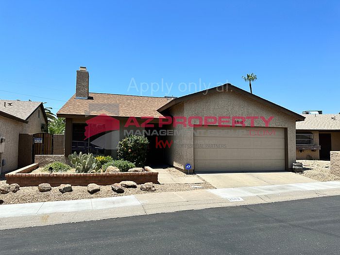 1st image of 2610 W Winchcomb Dr