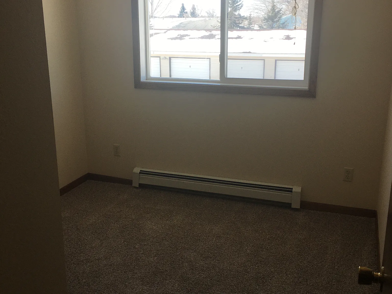 Kaeding Apartments - 337 — Photo 4
