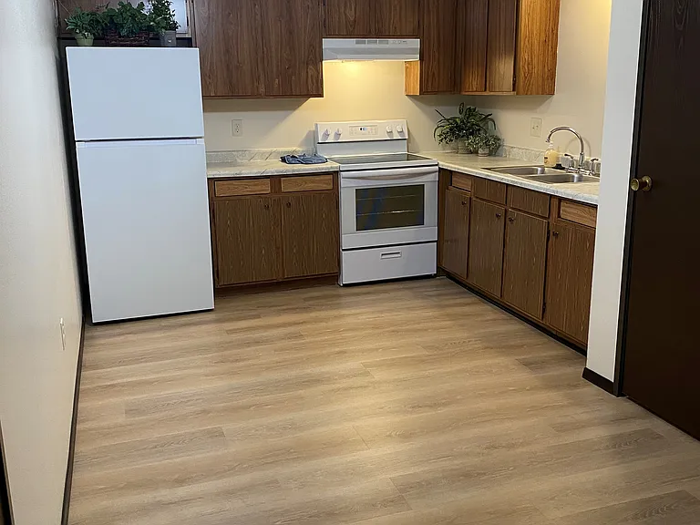 1712 S 115th Ct #3 — Photo 1
