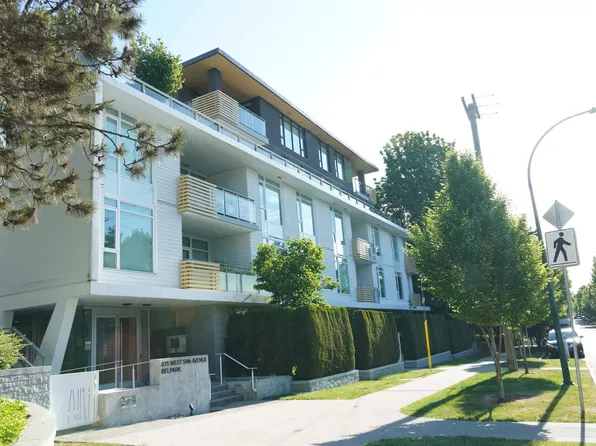 375 W 59th Ave #102, Vancouver, BC V5X 0J4
