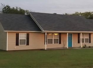 3495 Delaware Dr, Dalzell, SC 29040