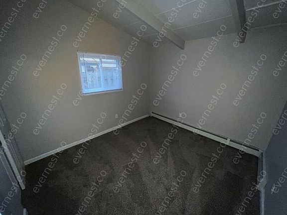 3rd image of 36435 Hazelwood St