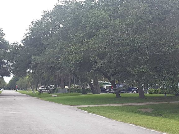 5th image of 7505 Fort Walton Ave
