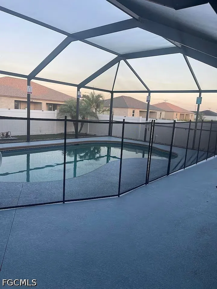 3 bed, 2.0 bath, 1706 sqft, $3,550 — Photo 4