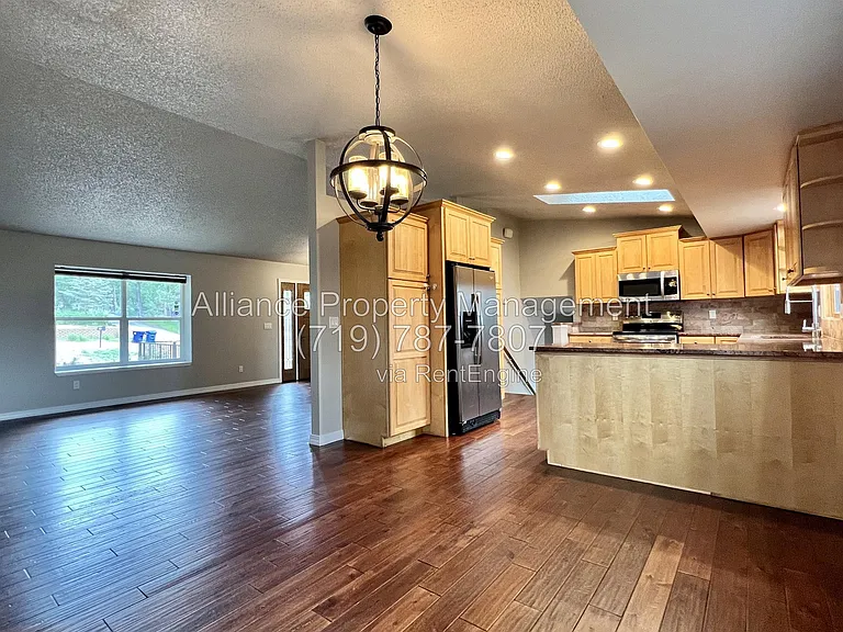 6318 Galway Dr — Photo 7