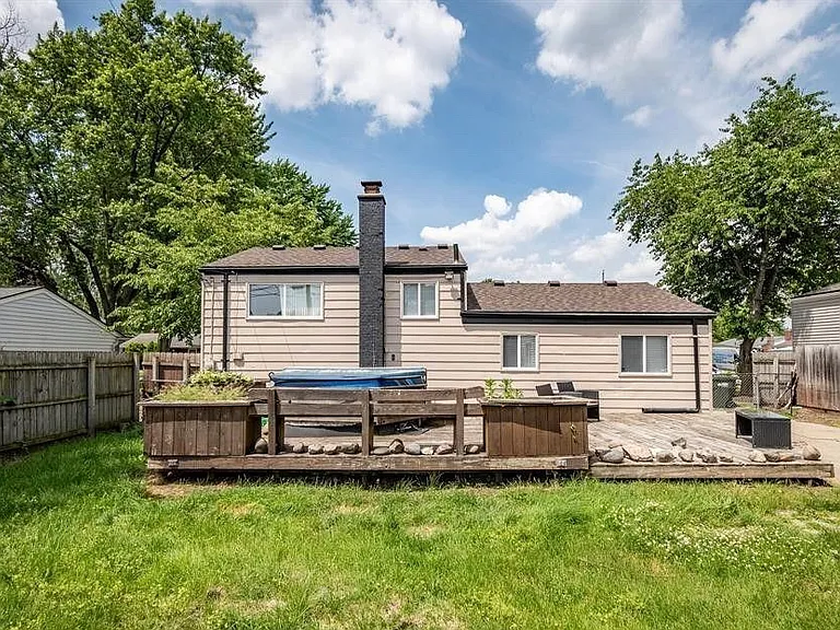 41210 Paign Dr — Photo 23