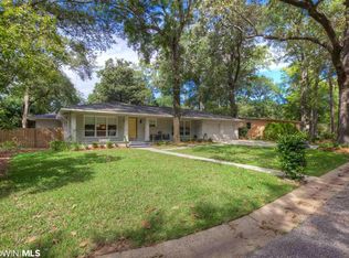 372 Francilla Cir, Fairhope, AL 36532