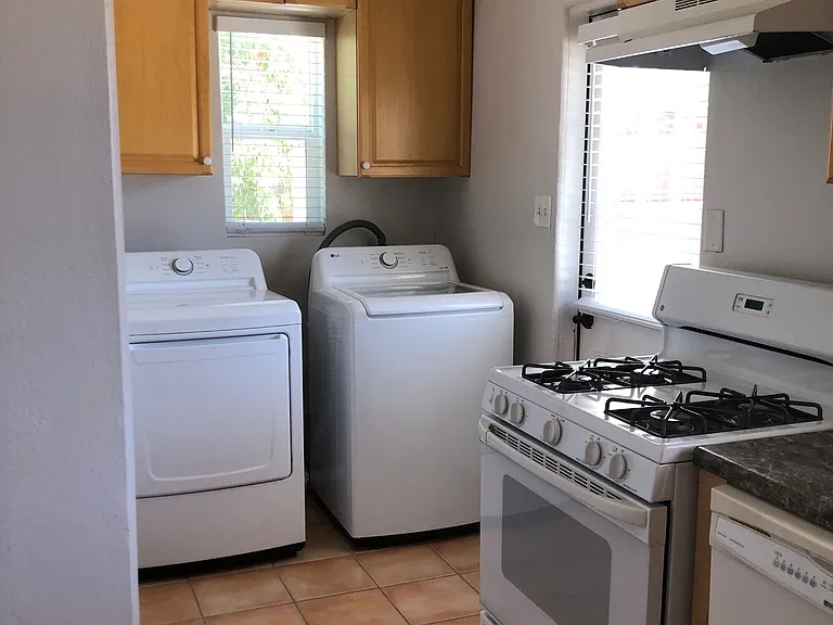 3022 E 1st St #1 — Photo 6