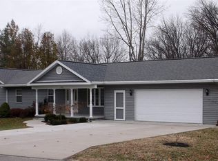 254 Apraw Rd, Washington, IN 47501