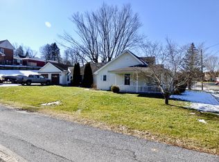 203 Miller St, Rural Retreat, VA 24368