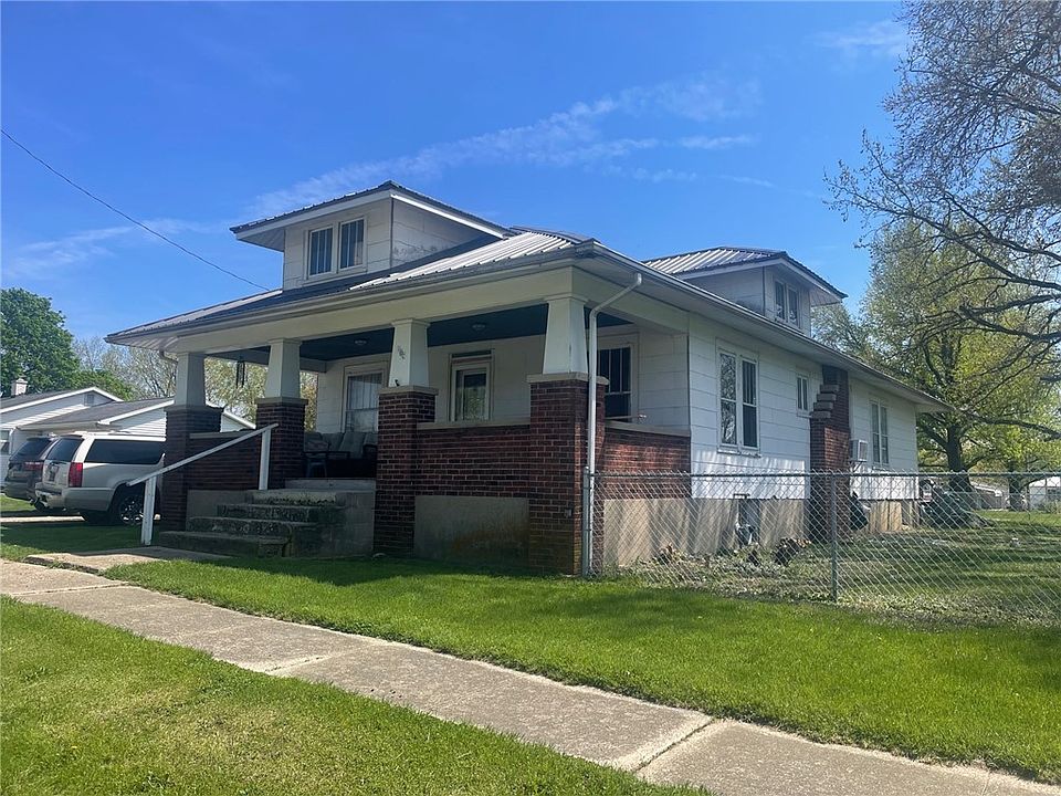 102 W Division St, Findlay, IL 62534 | Zillow