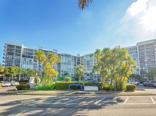 OCEANVIEW PARK CONDO, Hallandale Beach, FL 33009