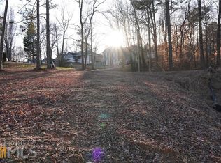 9180 Pine Tree Cir, Gainesville, GA 30506