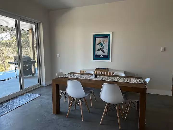 2 bed, 1750 sqft, $2,500 — Photo 3