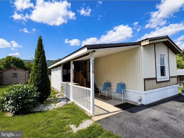 228 Ash St, Bellefonte, PA 16823