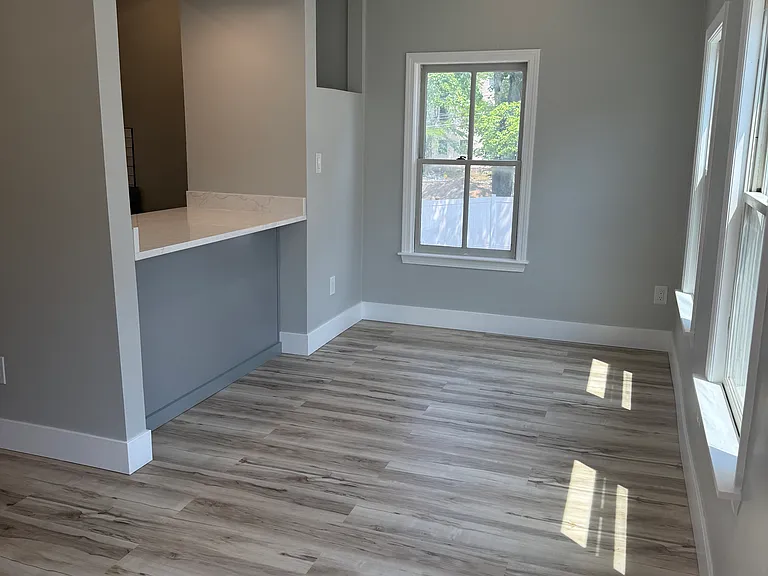 280 Main St #2R — Photo 8