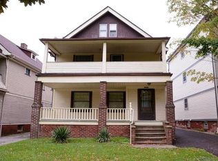 1695 Glenmont Rd #2, Cleveland Heights, OH 44118