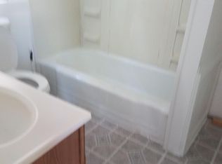 708 E Oak St, Millville, NJ 08332