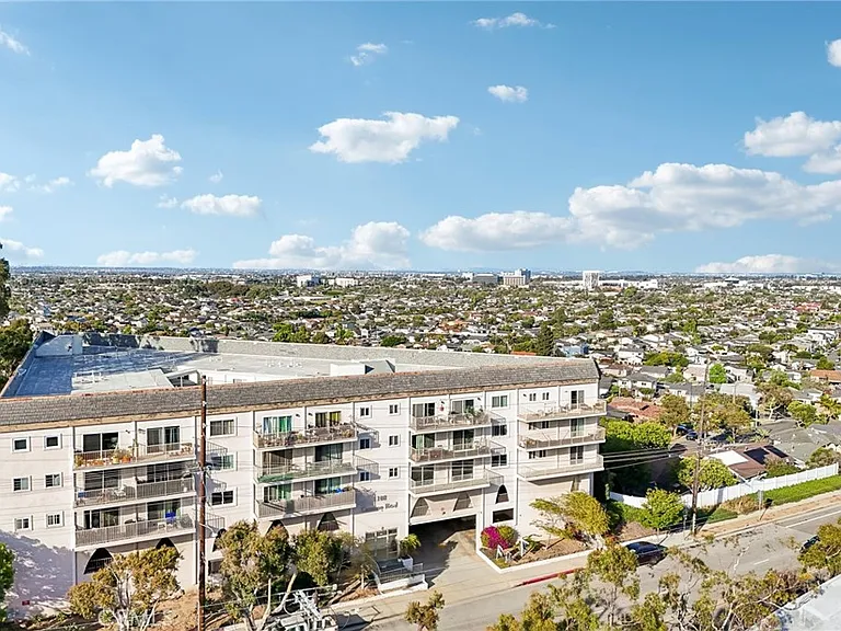 1108 Camino Real #510 — Photo 30