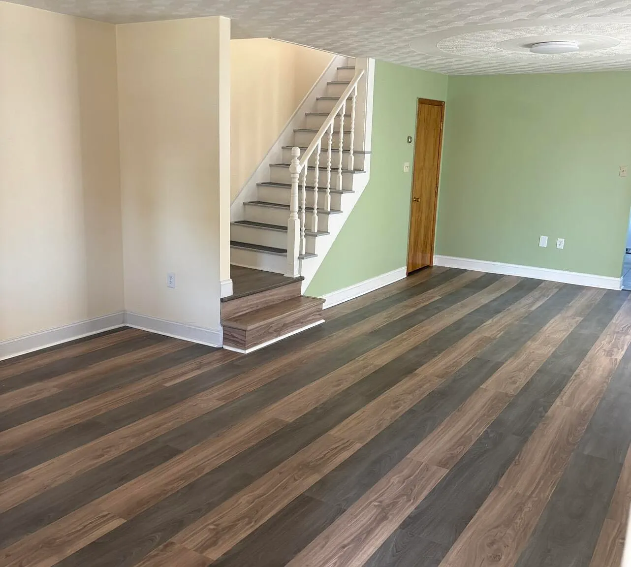 3 bed, 2.5 bath, 1632 sqft, $2,000 — Photo 4