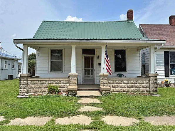 12 Dewey Ave, Washington, IN 47501