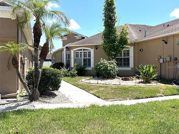 2nd image of 30236 Lettingwell Cir