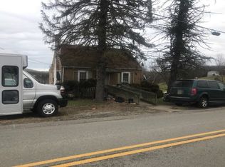 527 Malone Ridge Rd, Washington, PA 15301