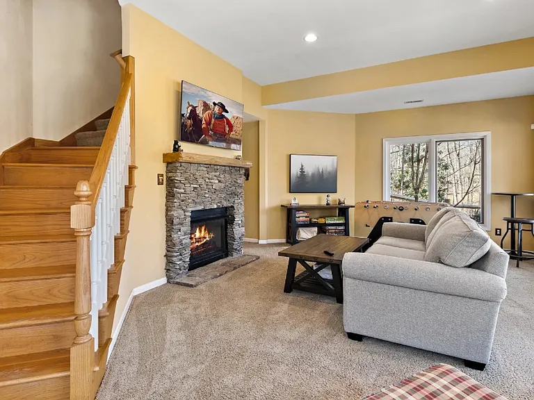 208 Grande Oaks Dr — Photo 22