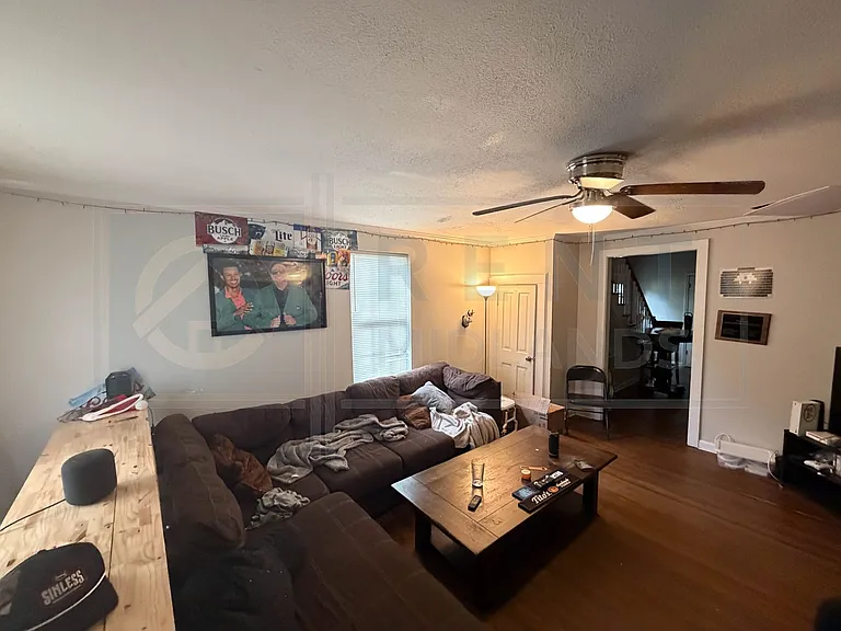 521 Georgia St — Photo 11