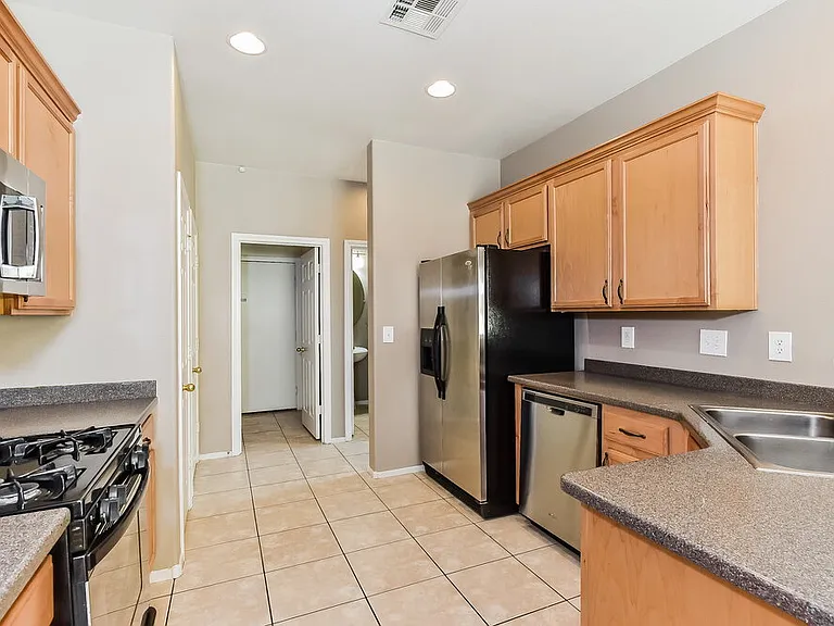 8065 Marshall Canyon Dr — Photo 8