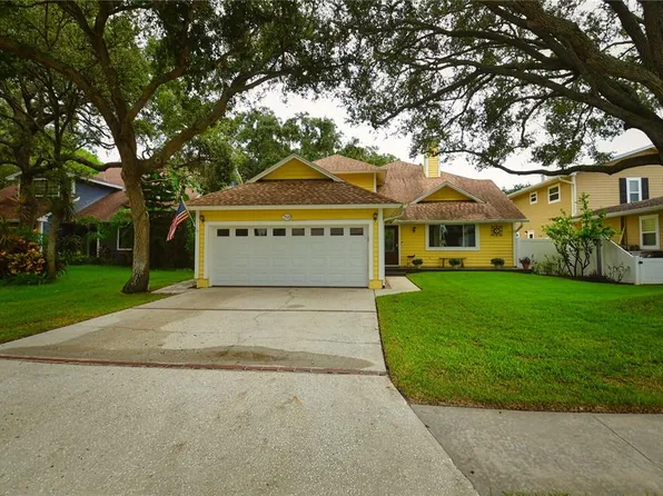7519 Harbor View Way, Seminole, FL 33776