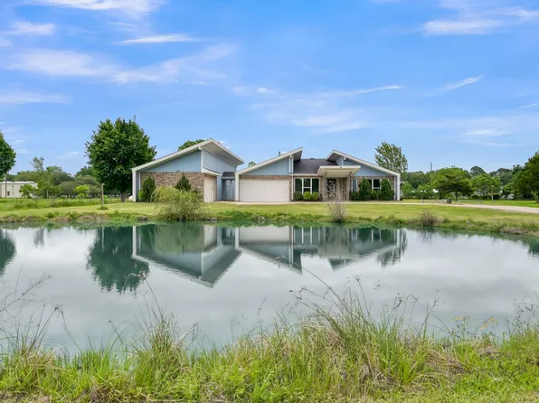 6309 N Mallard Dr, Fulshear, TX 77441