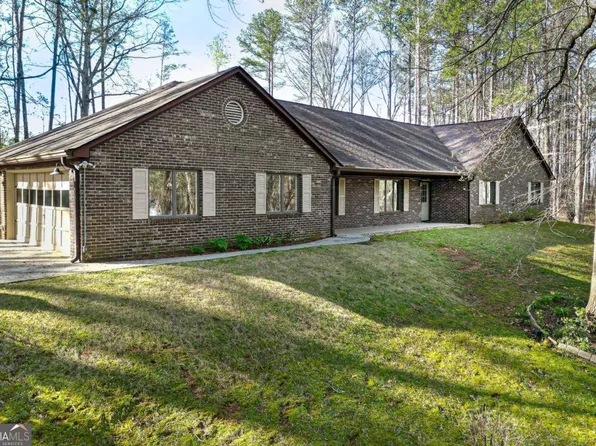 309 Picketts Xing, Acworth, GA 30101