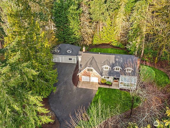 3rd image of 18604 NE 189th Street