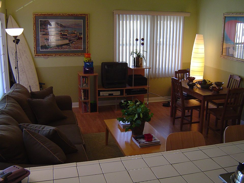 2nd image of 717 El Carmel Pl