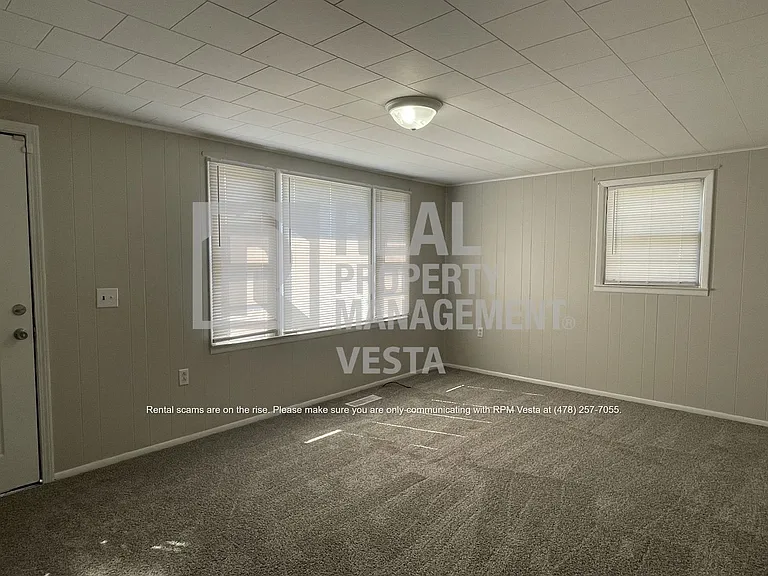 3436 Doster Way — Photo 2