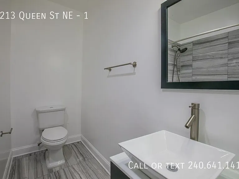 1213 Queen St NE #1 — Photo 14